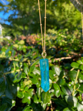 Load image into Gallery viewer, The Lucky Charm Crystal  Necklace! - ONLY 1 LEFT!